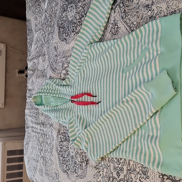 Women's size small Tek Gear Turquoise and white striped hooded sweatshirt. - Picture 8 of 8